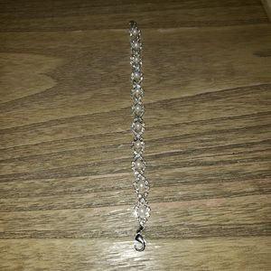 Elegant quality pearl costume bracelet